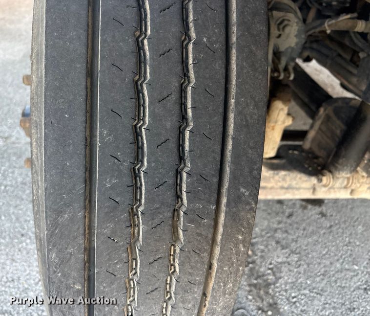 image for item FB8477 2011 International WorkStar 7400 dump truck