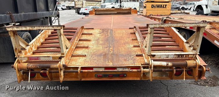 image for item FB8478 2013 Overbilt equipment trailer