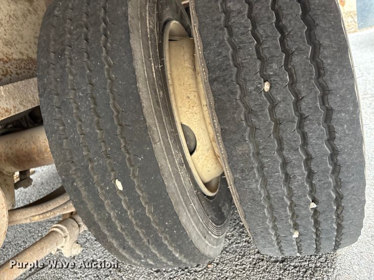 image for item FB8478 2013 Overbilt equipment trailer