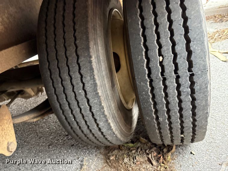 image for item FB8478 2013 Overbilt equipment trailer