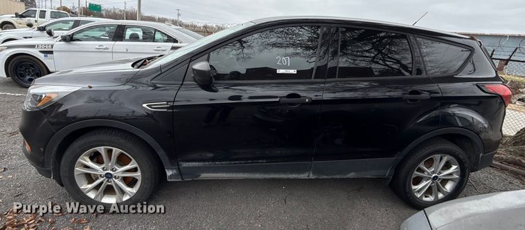 image for item FB8479 2019 Ford Escape SUV