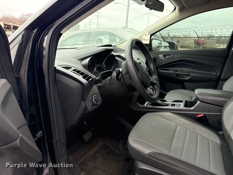 image for item FB8479 2019 Ford Escape SUV