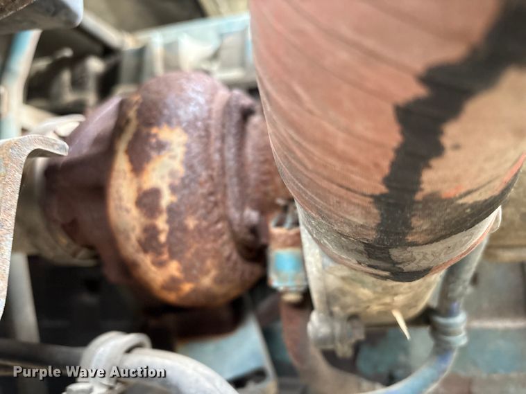 image for item FB8480 2002 International 4400 Pro patch Hot Box Truck for Asphalt