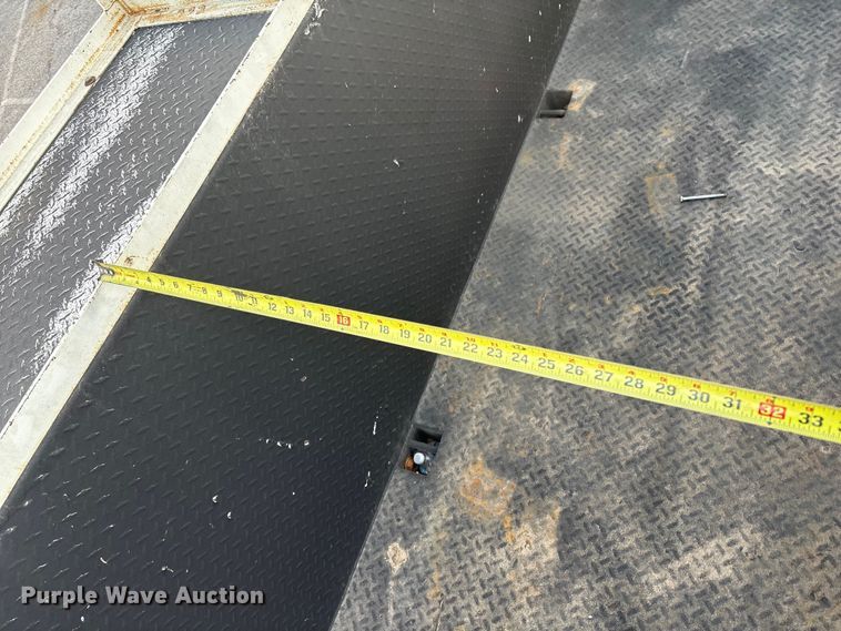 image for item FB8483 2010 International 7400 Service Truck