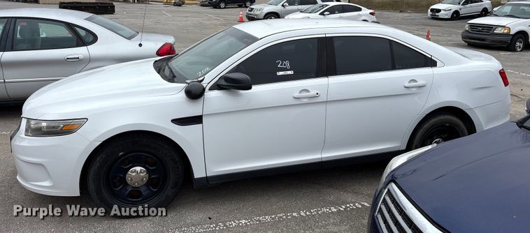 image for item FB8484 2014 Ford Taurus Police Interceptor 