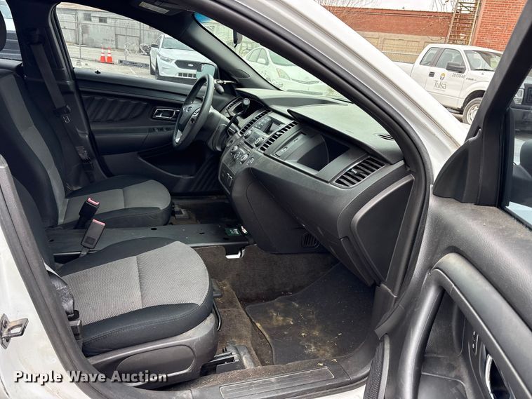 image for item FB8484 2014 Ford Taurus Police Interceptor 