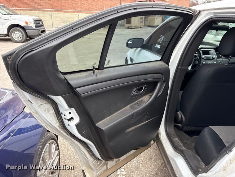 image for item FB8484 2014 Ford Taurus Police Interceptor 