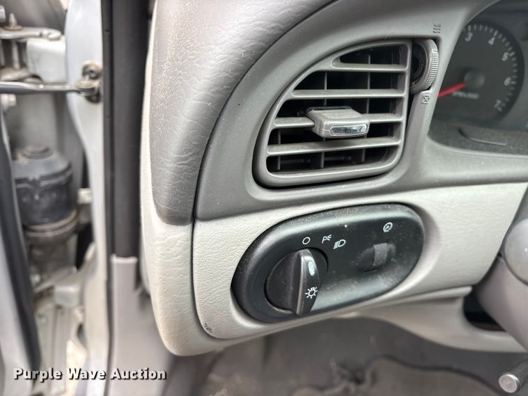 image for item FB8485 2005 Ford Taurus 