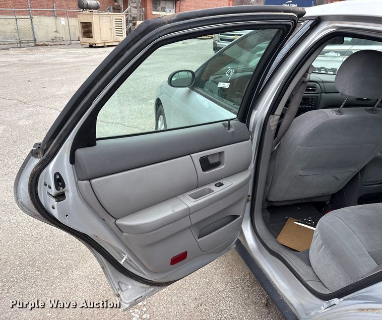 image for item FB8485 2005 Ford Taurus 