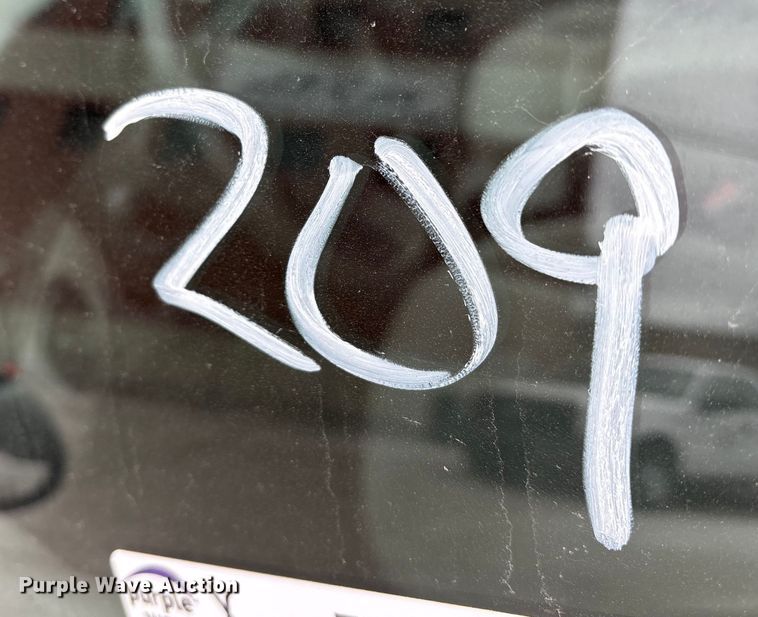 image for item FB8485 2005 Ford Taurus 