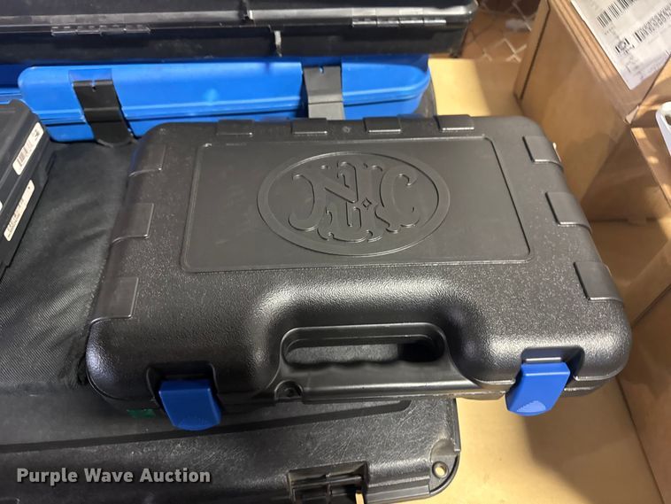 image for item FB8493 (6) rifle cases