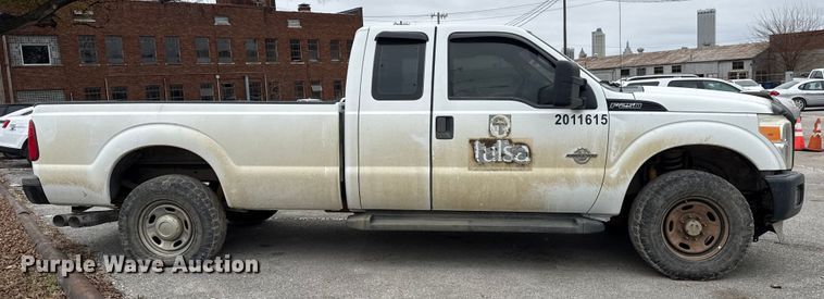 image for item FB8494 2011 Ford F250 Super Duty Ext. Cab pickup truck