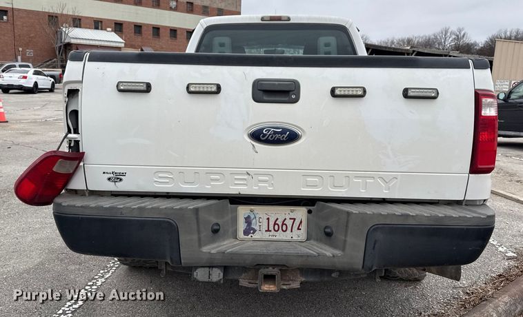 image for item FB8494 2011 Ford F250 Super Duty Ext. Cab pickup truck