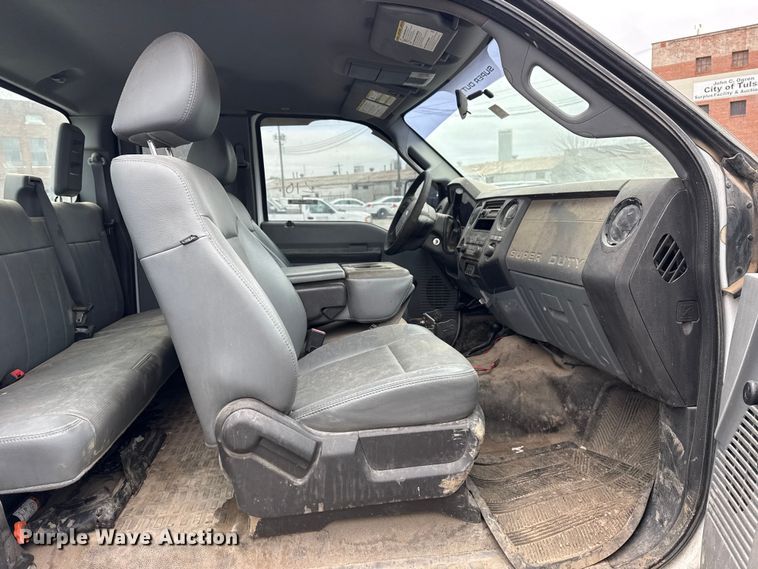 image for item FB8494 2011 Ford F250 Super Duty Ext. Cab pickup truck