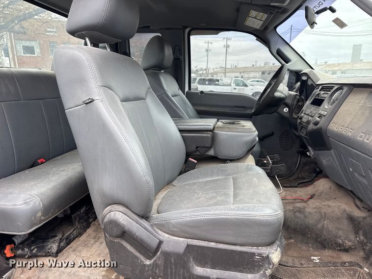 image for item FB8494 2011 Ford F250 Super Duty Ext. Cab pickup truck