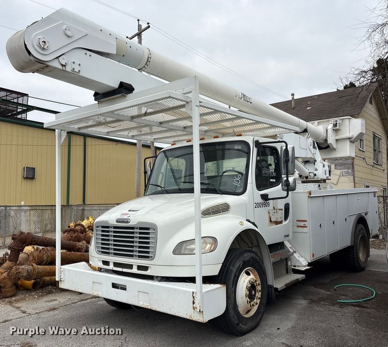 image for item FB8500 2009 Freightliner Business Class M2 bucket truck