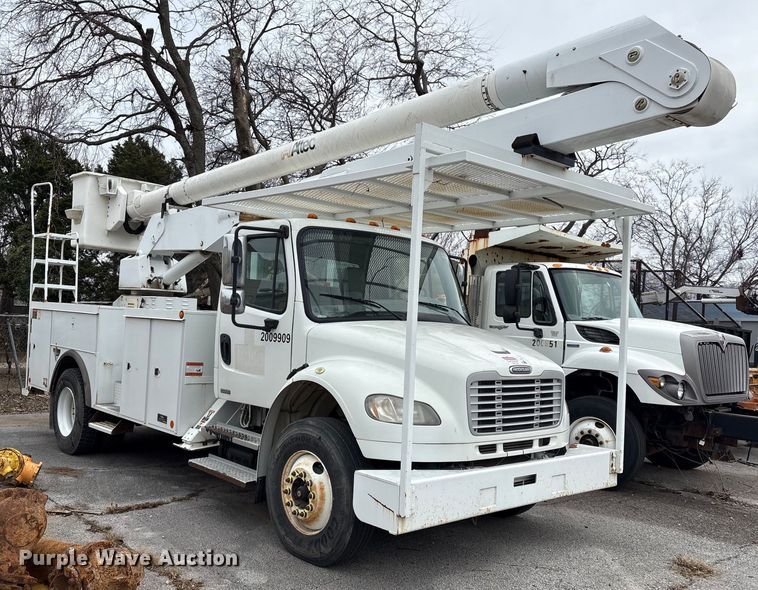 image for item FB8500 2009 Freightliner Business Class M2 bucket truck