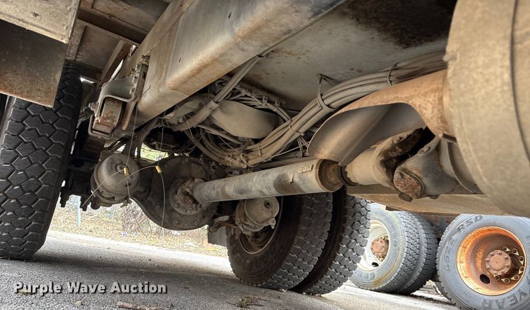 image for item FB8500 2009 Freightliner Business Class M2 bucket truck