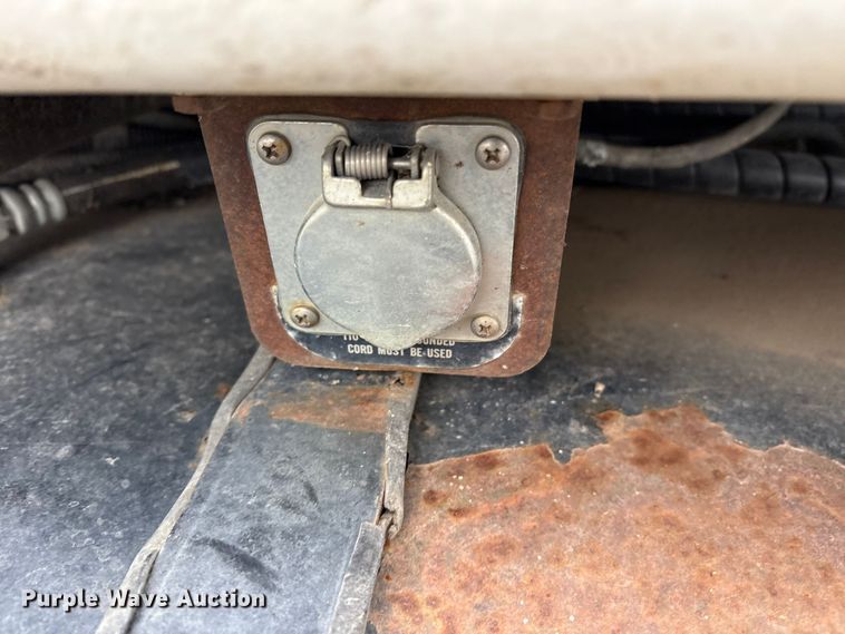 image for item FB8501 2001 International 2254 dump truck