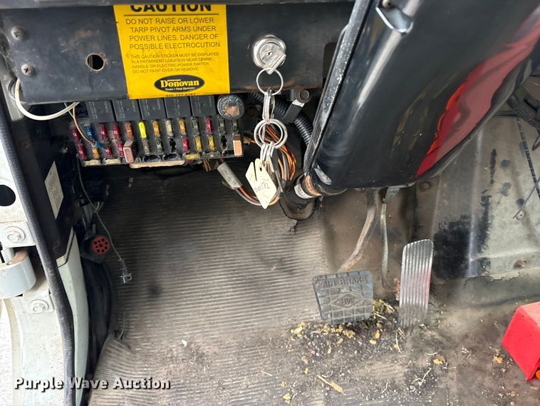 image for item FB8501 2001 International 2254 dump truck