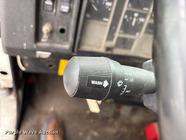 image for item FB8501 2001 International 2254 dump truck