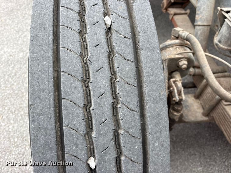 image for item FB8501 2001 International 2254 dump truck