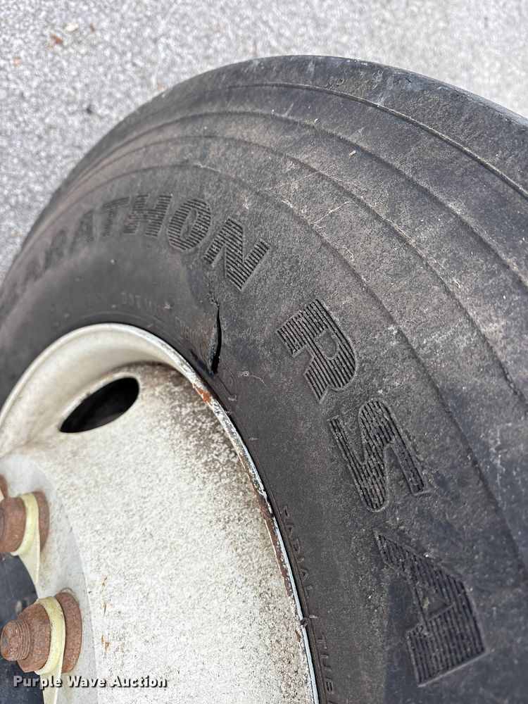 image for item FB8501 2001 International 2254 dump truck