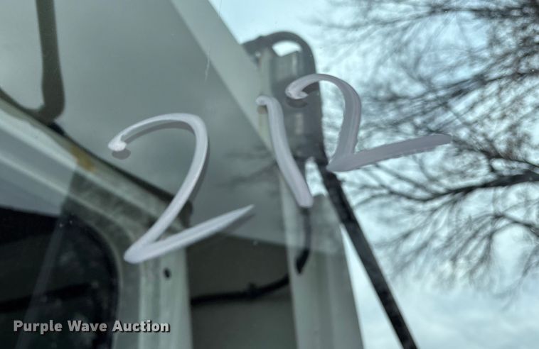 image for item FB8501 2001 International 2254 dump truck