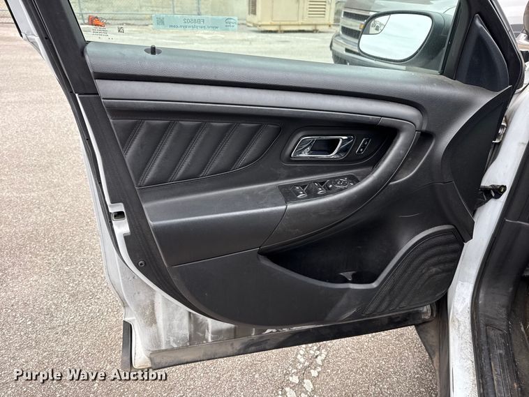 image for item FB8502 2015 Ford Taurus Police Interceptor 