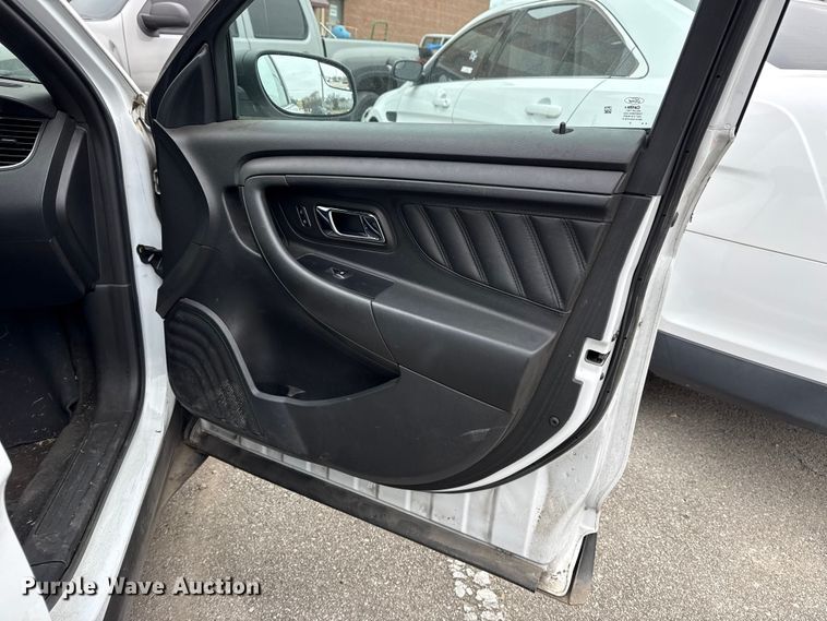 image for item FB8502 2015 Ford Taurus Police Interceptor 