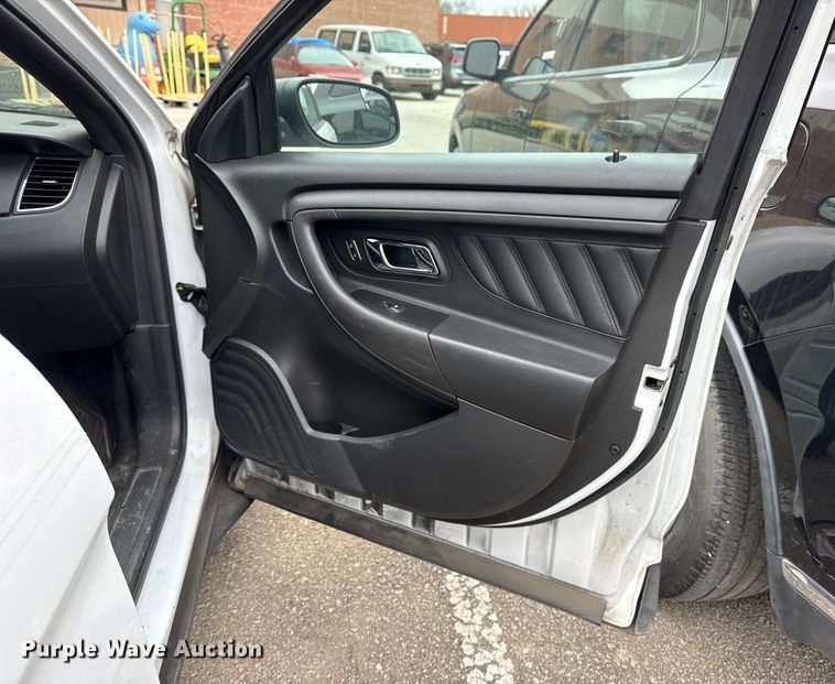 image for item FB8503 2016 Ford Taurus Police Interceptor 