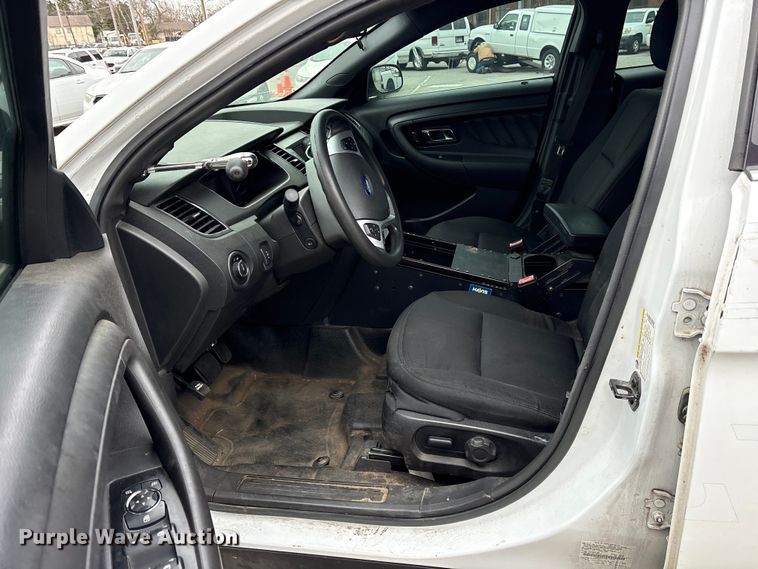 image for item FB8505 2016 Ford Taurus Police Interceptor 