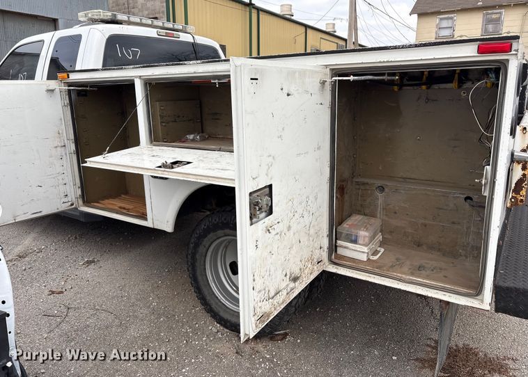 image for item FB8506 2014 Ford F350 Super Duty Ext. Cab utility bed pickup truck