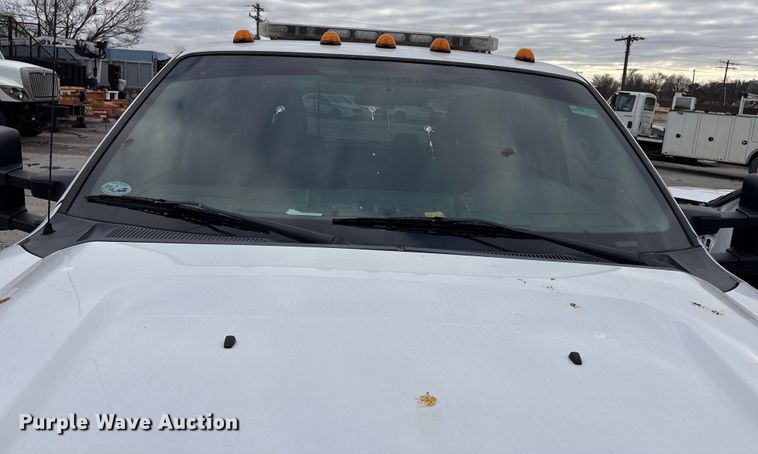 image for item FB8506 2014 Ford F350 Super Duty Ext. Cab utility bed pickup truck