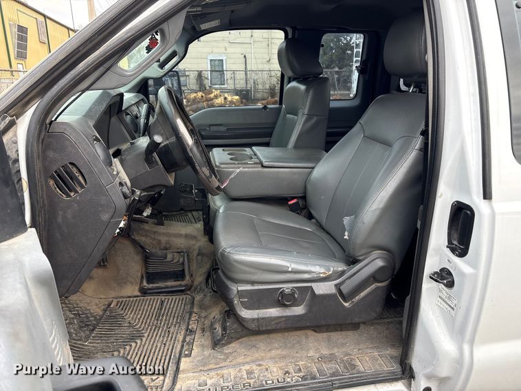 image for item FB8506 2014 Ford F350 Super Duty Ext. Cab utility bed pickup truck