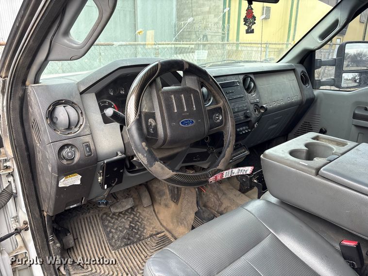 image for item FB8506 2014 Ford F350 Super Duty Ext. Cab utility bed pickup truck