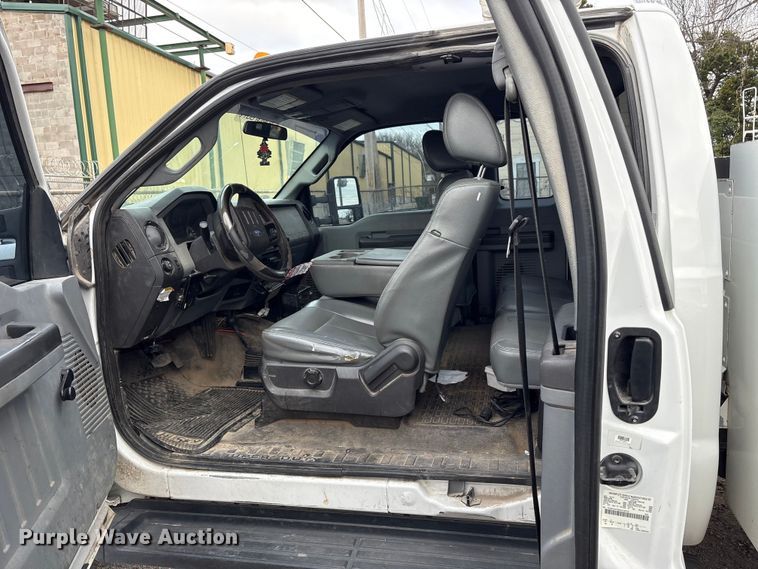 image for item FB8506 2014 Ford F350 Super Duty Ext. Cab utility bed pickup truck