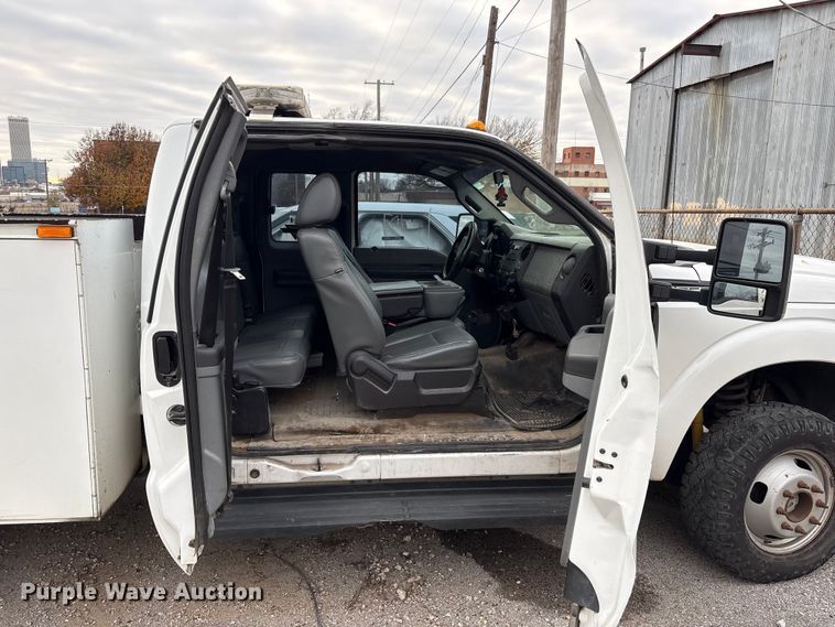 image for item FB8506 2014 Ford F350 Super Duty Ext. Cab utility bed pickup truck