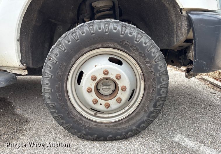 image for item FB8506 2014 Ford F350 Super Duty Ext. Cab utility bed pickup truck