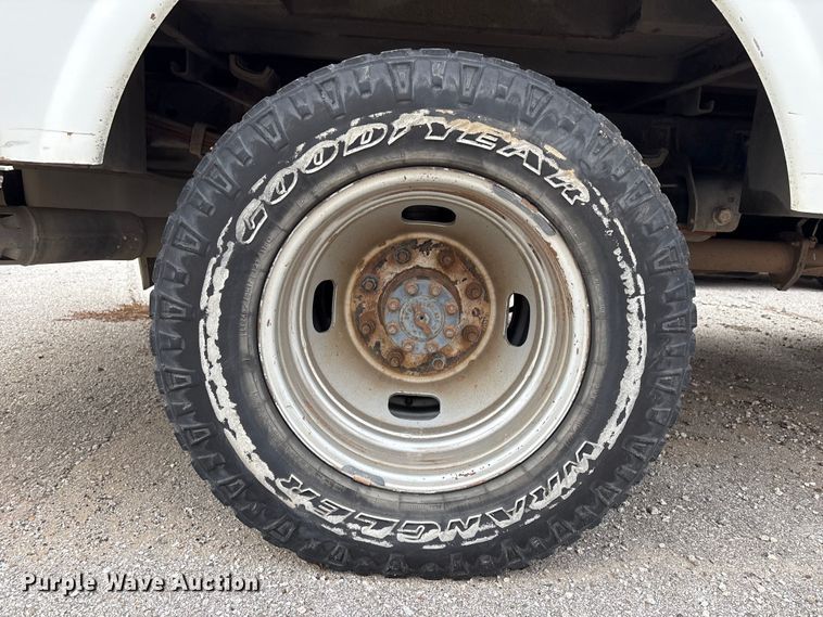 image for item FB8506 2014 Ford F350 Super Duty Ext. Cab utility bed pickup truck