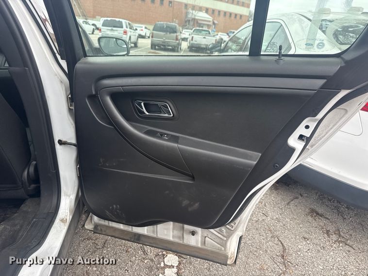 image for item FB8507 2016 Ford Taurus Police Interceptor 