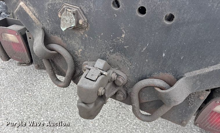 image for item FB8510 2011 International WorkStar 7400 semi truck