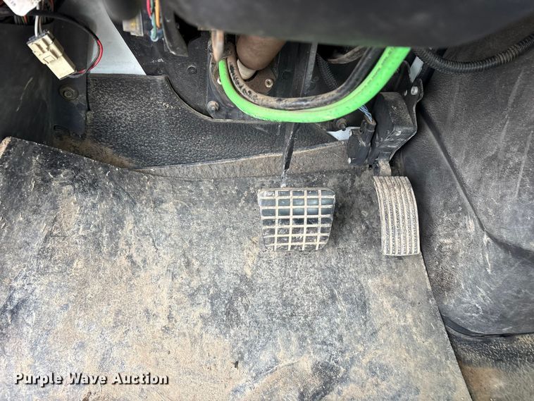 image for item FB8510 2011 International WorkStar 7400 semi truck