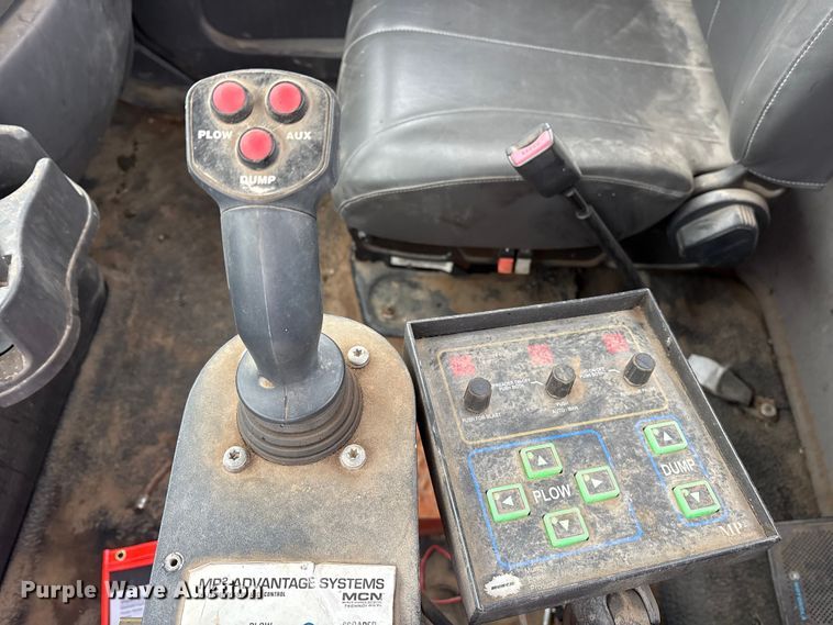 image for item FB8510 2011 International WorkStar 7400 semi truck