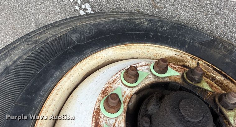 image for item FB8510 2011 International WorkStar 7400 semi truck