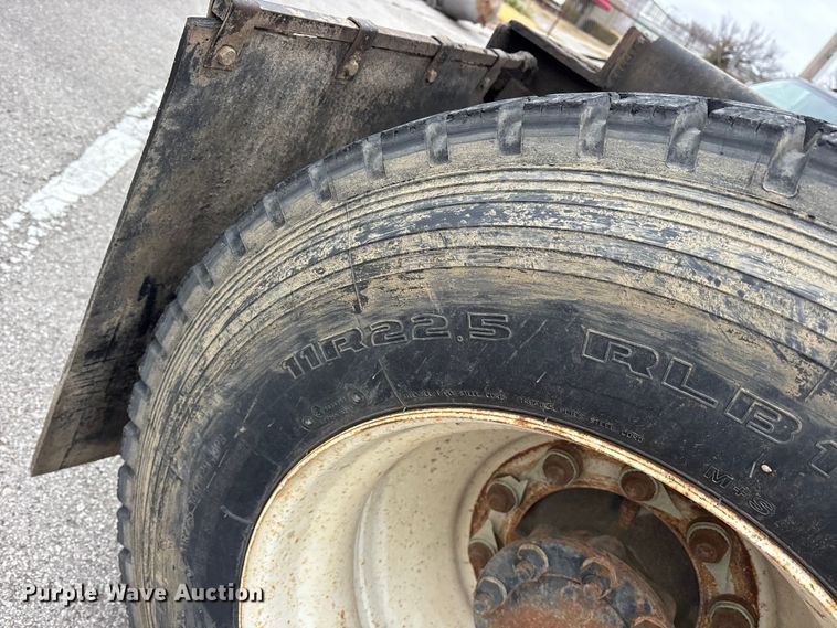 image for item FB8510 2011 International WorkStar 7400 semi truck