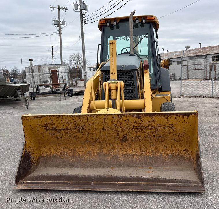 image for item FB8511 2006 John Deere 310SG backhoe