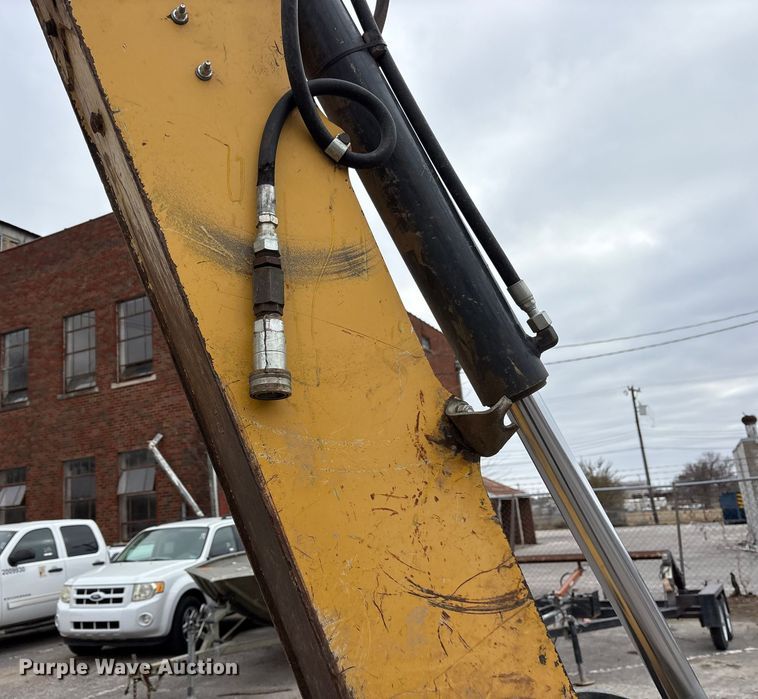 image for item FB8511 2006 John Deere 310SG backhoe