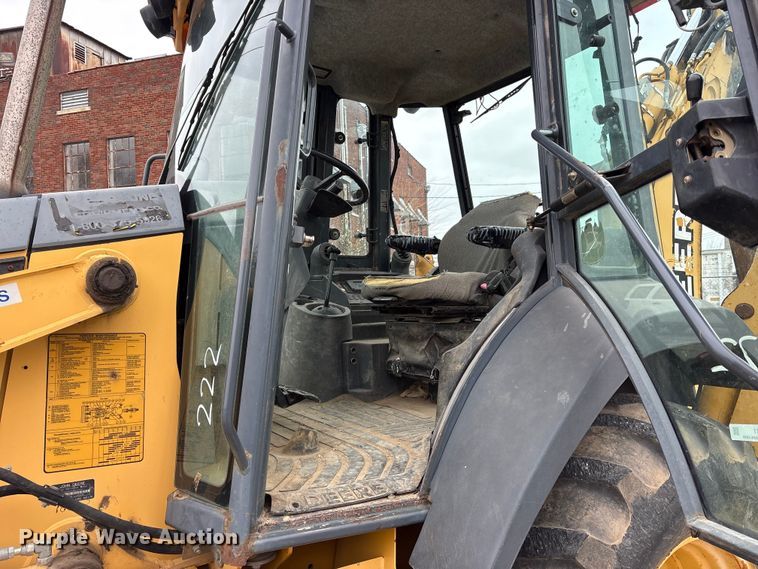 image for item FB8511 2006 John Deere 310SG backhoe