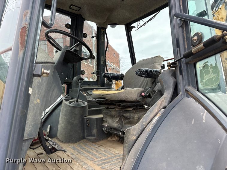 image for item FB8511 2006 John Deere 310SG backhoe